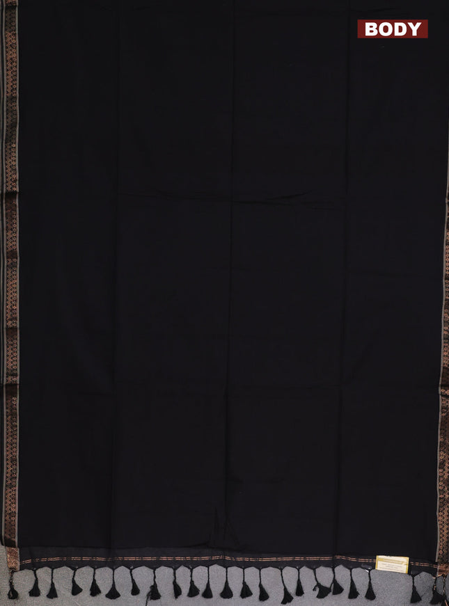 Bengal soft cotton saree black and maroon with plain body and zari woven border
