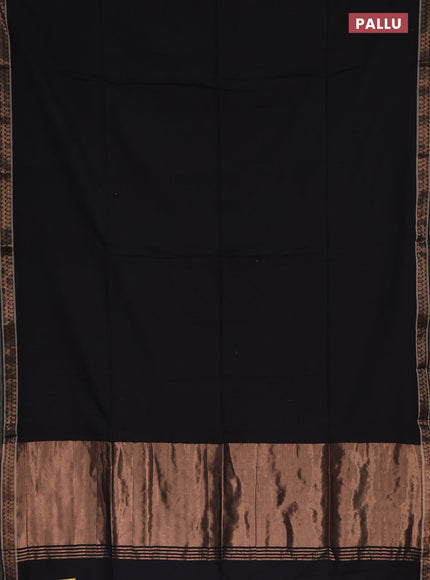 Bengal soft cotton saree black and maroon with plain body and zari woven border