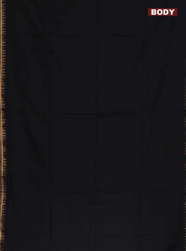 Bengal soft cotton saree black and maroon with plain body and zari woven border