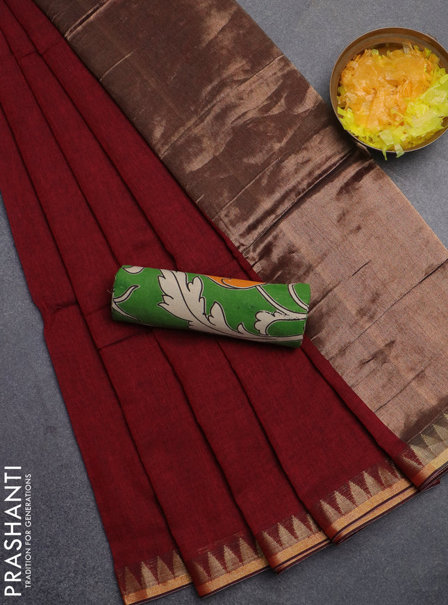 Bengal soft cotton saree maroon and green with plain body and zari woven border