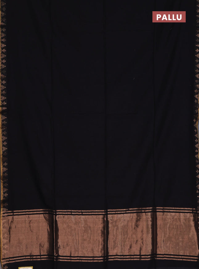 Bengal soft cotton saree black and maroon with plain body and zari woven border