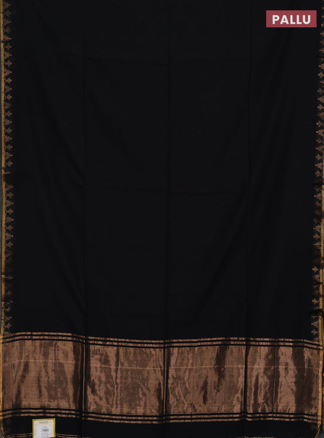 Bengal soft cotton saree black and maroon with plain body and zari woven border