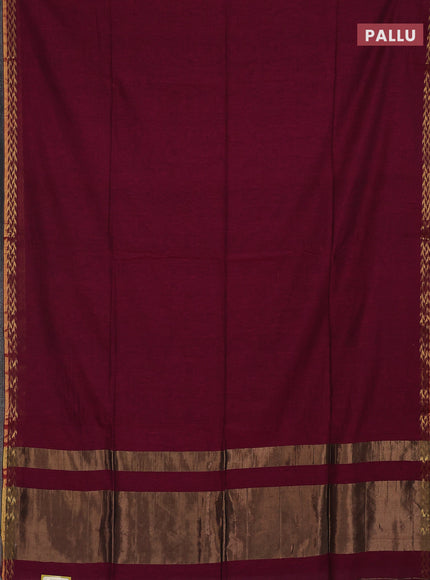 Bengal soft cotton saree dark magenat pink and blue with plain body and zari woven border