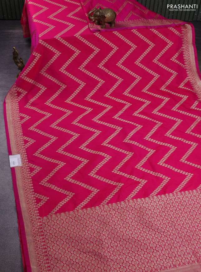 Banarasi semi mushru silk saree pink with allover zig zag zari weaves and zari woven border