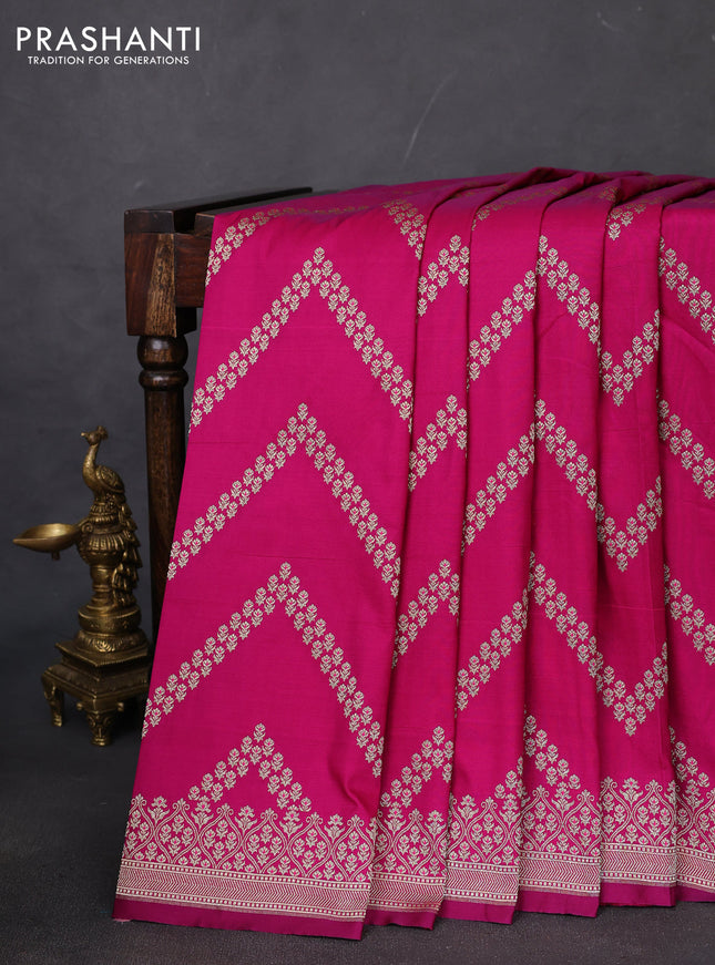 Banarasi semi mushru silk saree dark magenta pink with allover zig zag zari weaves and zari woven border