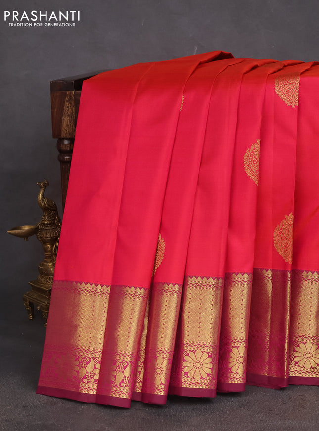 Pure kanchipuram silk saree dual shade of pink and dark magenta pink with zai woven buttas and rich zari woven border