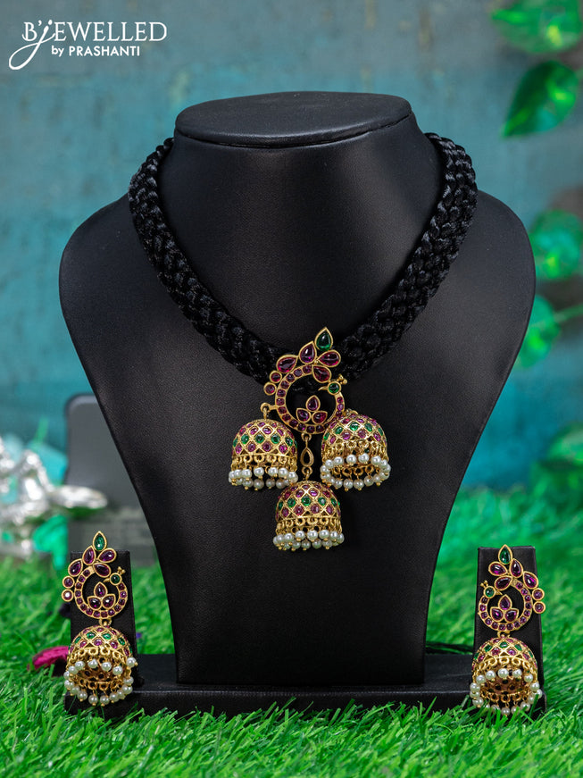 Black thread necklace with annam design & kemp stone and pearl hanging