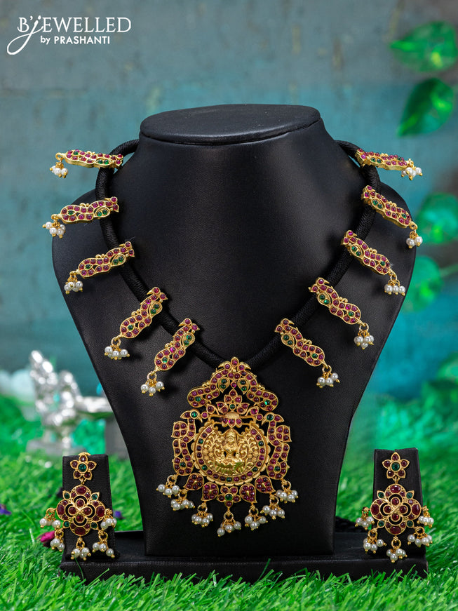Black thread necklace with lakshmi design & kemp stone and pearl hanging