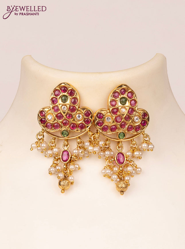 Black thread necklace manga pattern with kemp & kundan stones and pearl & golden beads hangings