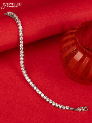 Bracelet with cz stones in silver finish