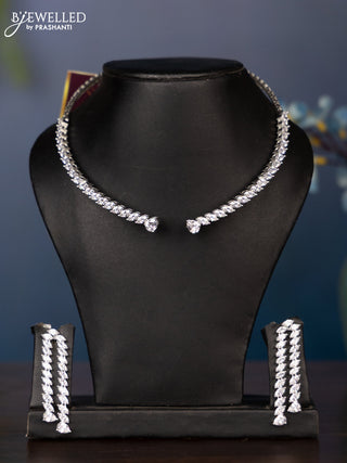 Zircon necklace with big cz stones in silver finish