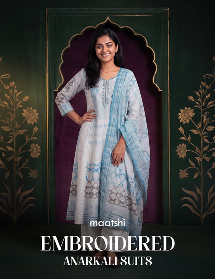 <strong>Rs: 2690/- </strong>Onwards.