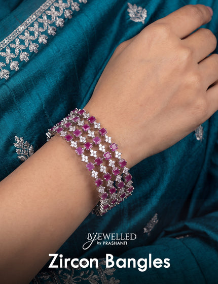 <strong>Rs: 590/- </strong>Onwards.