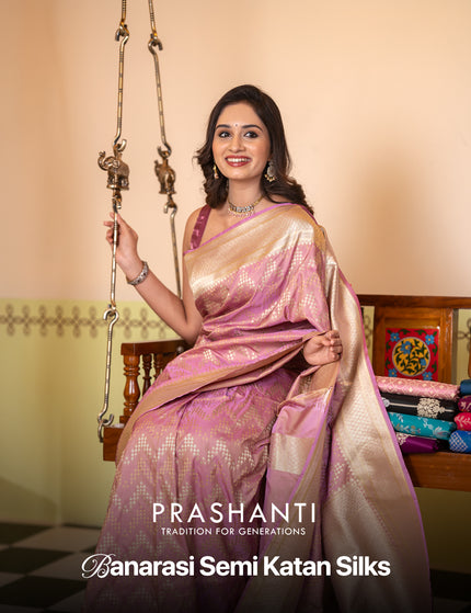 <strong>Rs: 4750/- </strong>Onwards