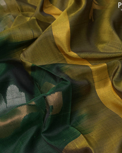 Pure uppada silk saree dark green and mehendi green with floral jamdhani buttas and zari woven border