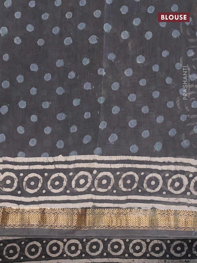 Chanderi bagru saree grey with allover batik prints and zari woven maheshwari border