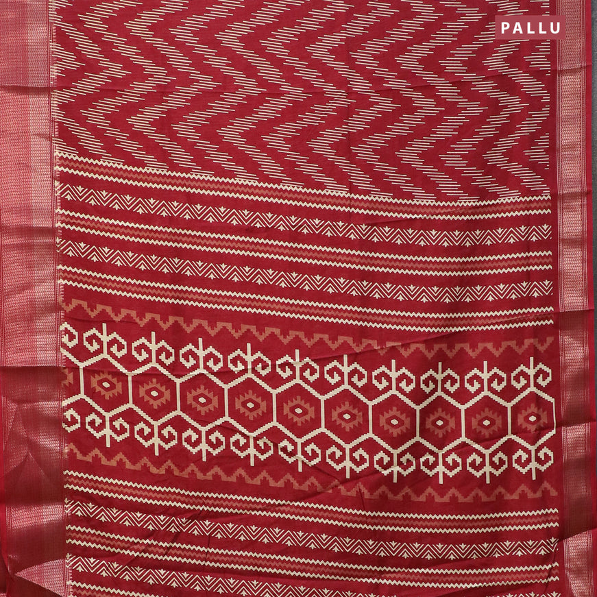 Semi dola saree maroon with allover prints and zari woven border