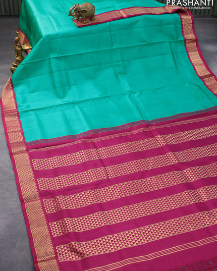 10 yards silk saree teal green and magenta pink with plain body and zari woven border