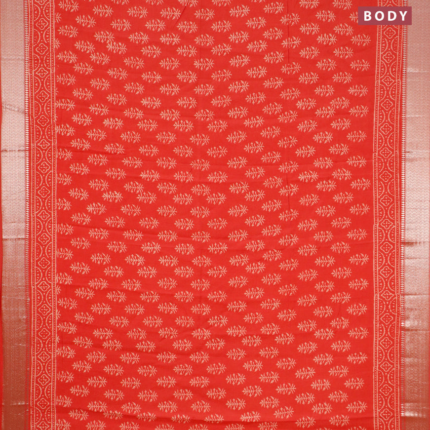Semi gadwal saree red with allover buttas prints and zari woven border