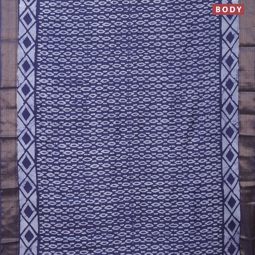 Semi gadwal saree gery with allover batik prints and zari woven border