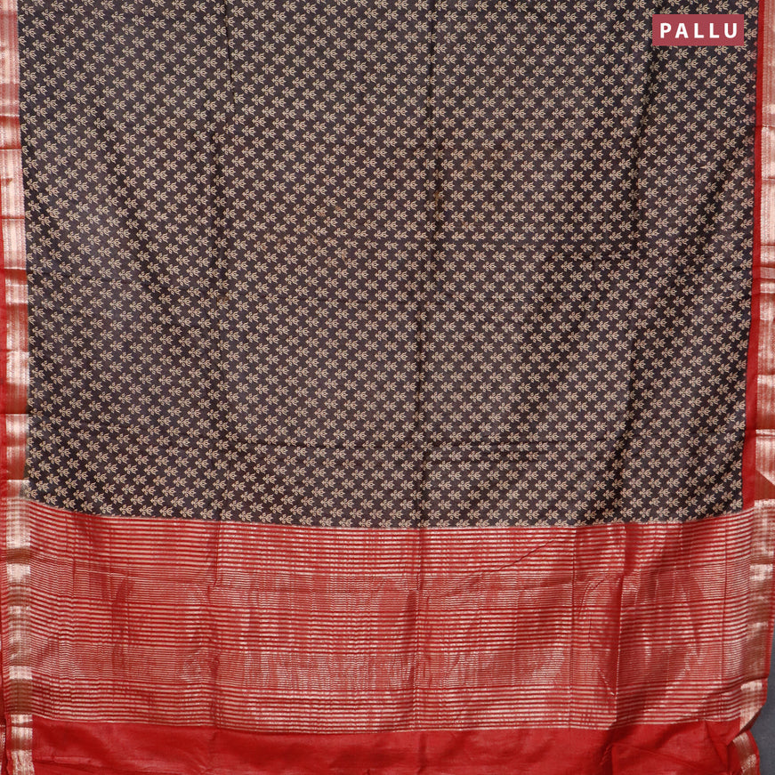 Semi gadwal saree black and maroon with allover butta prints and zari woven border