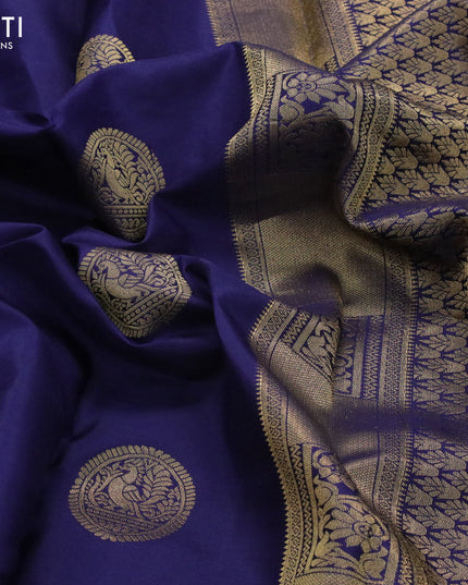Pure kanjivaram silk saree navy blue and dual shade of pinkish orange with annam zari woven buttas and long zari woven border
