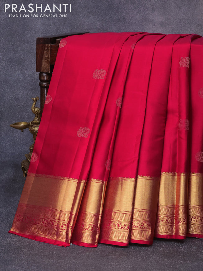 Pure kanjivaram silk saree red and dark green with annam & rudhraksha zari woven buttas and zari woven border