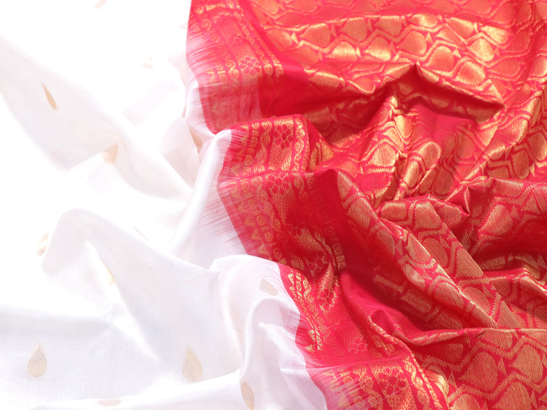 Kuppadam silk cotton saree off white and red with zari woven tilak buttas and long temple design zari woven butta border