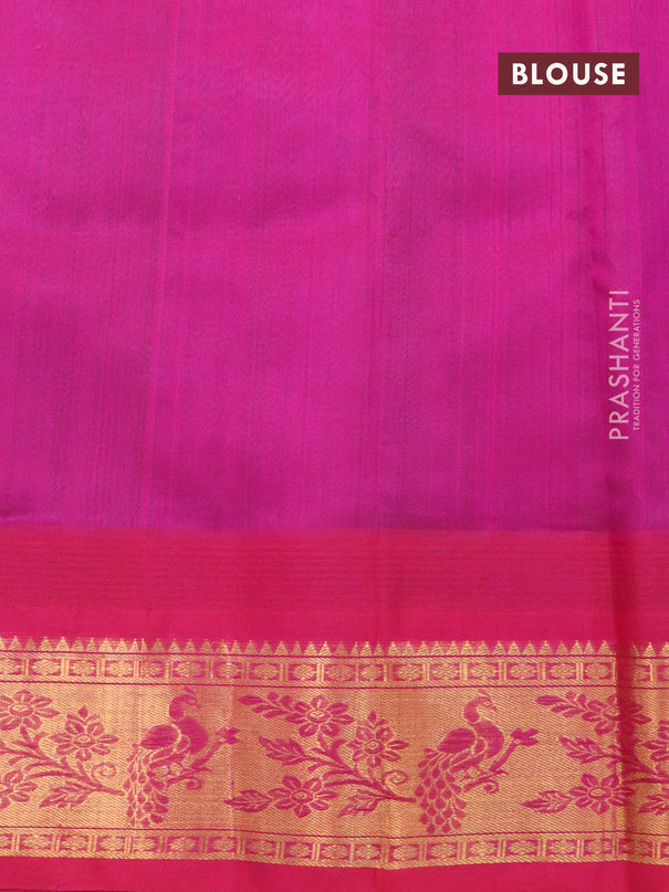 Kuppadam silk cotton saree grey and pink with peacock zari woven buttas and temple design zari woven peacock border