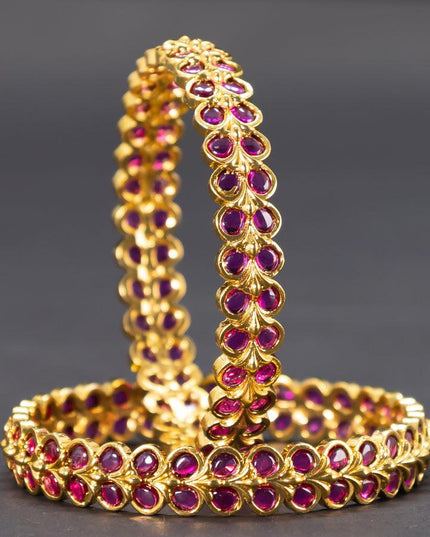 Antique bangle with pink kemp stones - {{ collection.title }} by Prashanti Sarees