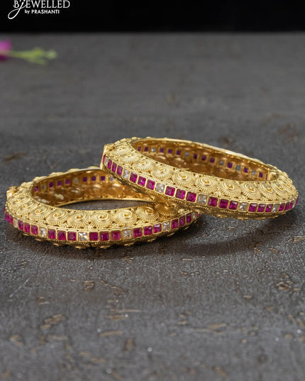 Antique screw type bangles with pink kemp and cz stones - {{ collection.title }} by Prashanti Sarees