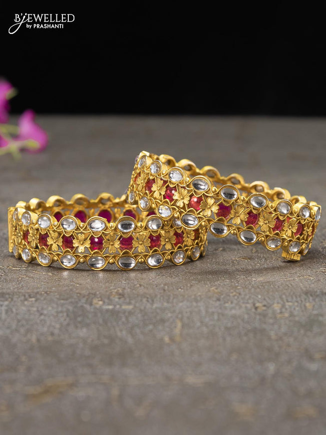 Antique screw type bangles with pink kemp stones - {{ collection.title }} by Prashanti Sarees