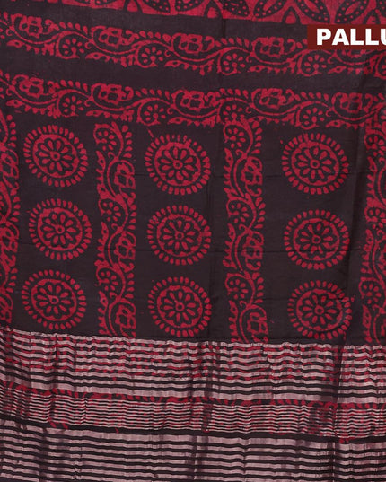 Binny silk saree deep jamun shade and pink with allover batik prints and zari woven border - {{ collection.title }} by Prashanti Sarees