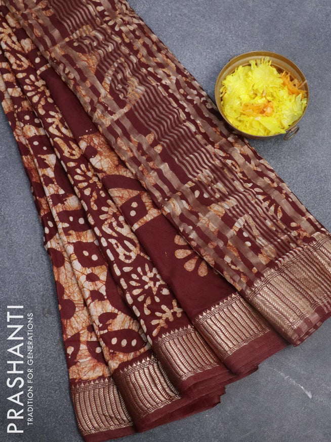 Binny Silk saree deep maroon and beige with allover batik prints and zari woven border - {{ collection.title }} by Prashanti Sarees