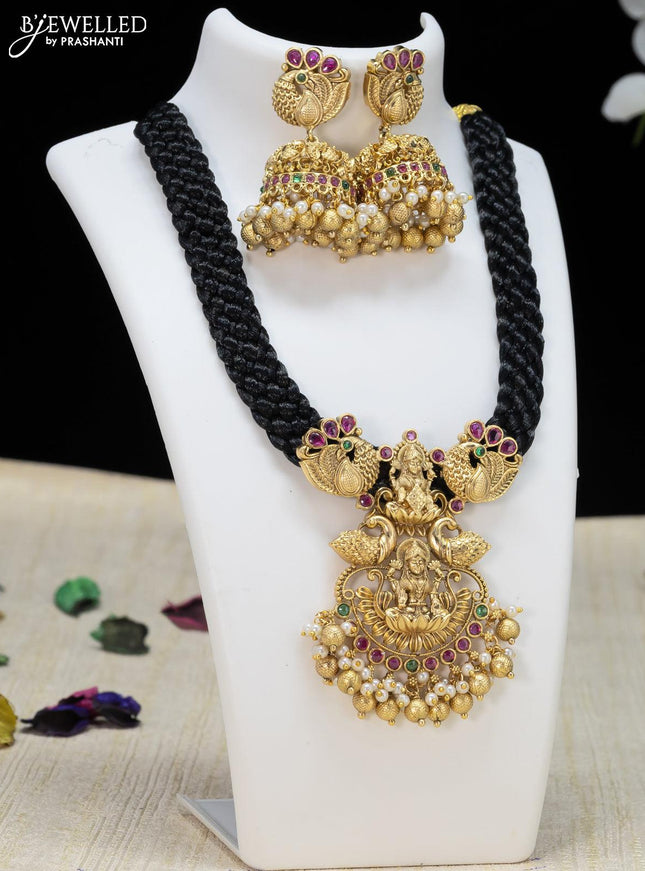 Black thread necklace with kemp stone and lakshmi pendant - {{ collection.title }} by Prashanti Sarees