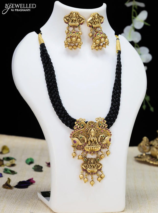 Black thread necklace with kemp stone and lakshmi pendant - {{ collection.title }} by Prashanti Sarees