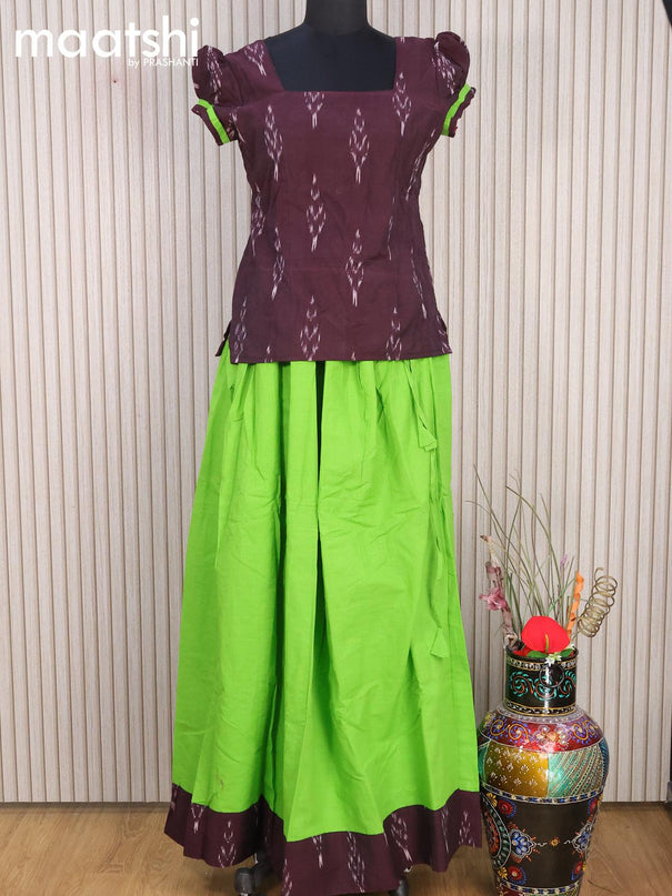 Cotton kids lehanga deep maroon and light green with allover ikat weaves and back knot for 16 years - {{ collection.title }} by Prashanti Sarees