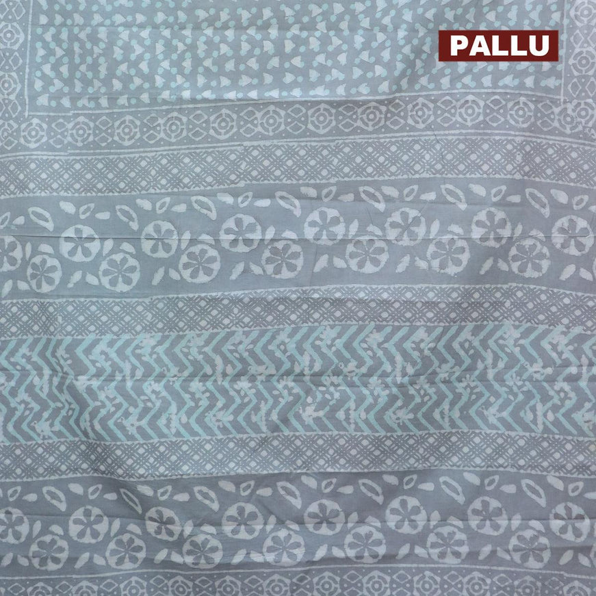Jaipur cotton saree grey shade with allover geometric prints and printed border - {{ collection.title }} by Prashanti Sarees