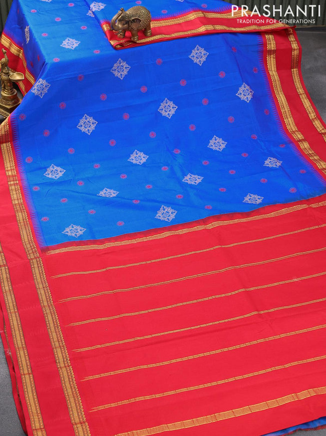 Kanjivaram silk saree royal blue and red with allover embroidery kasuti work and temple design rettapet zari woven border - {{ collection.title }} by Prashanti Sarees