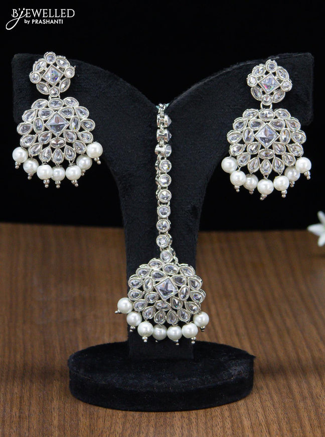Kundan necklace white stones and pearls with maang tikka - {{ collection.title }} by Prashanti Sarees