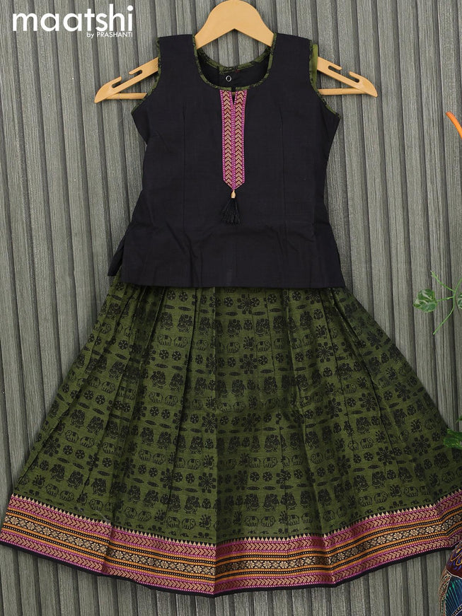 Mangalgiri cotton kids lehenga black and sap green with patch work neck pattern and allover prints & woven border for 4 years - {{ collection.title }} by Prashanti Sarees