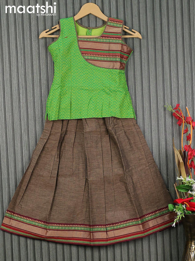 Mangalgiri cotton kids lehenga dual shade of light green and chikku shade with patch work neck pattern and woven border for 6 years - {{ collection.title }} by Prashanti Sarees