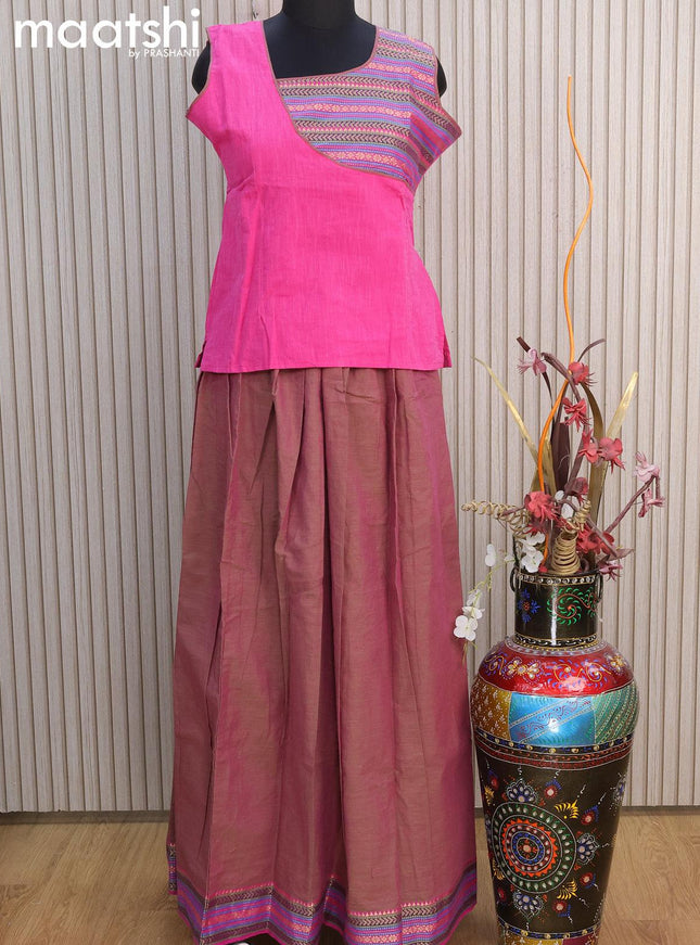 Mangalgiri cotton kids lehenga pink and dual shade of green with patch work neck pattern and woven border for 14 years - {{ collection.title }} by Prashanti Sarees