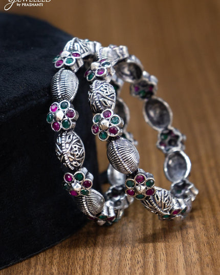 Oxidised bangles floral design with kemp stone - {{ collection.title }} by Prashanti Sarees