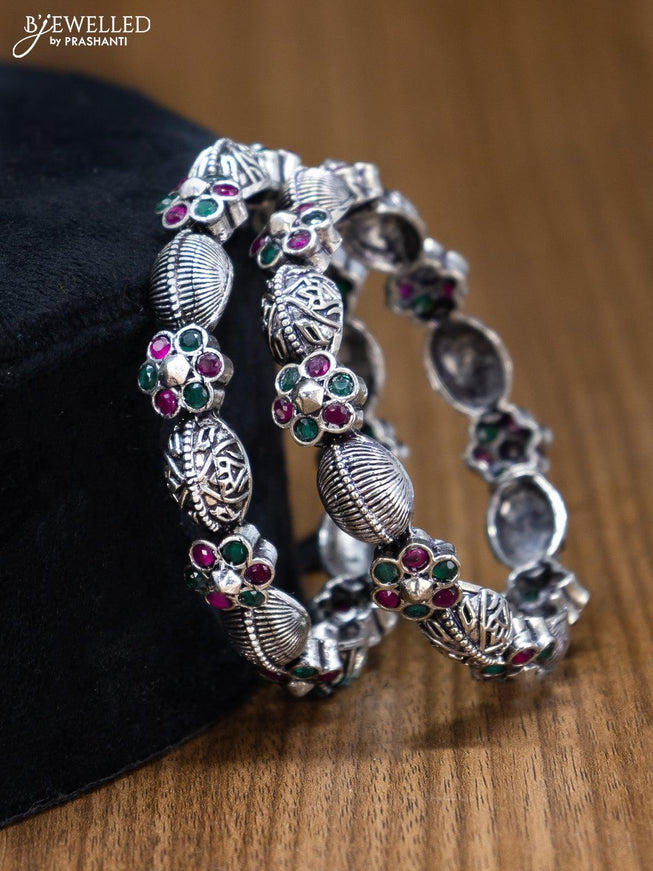 Oxidised bangles floral design with kemp stone - {{ collection.title }} by Prashanti Sarees