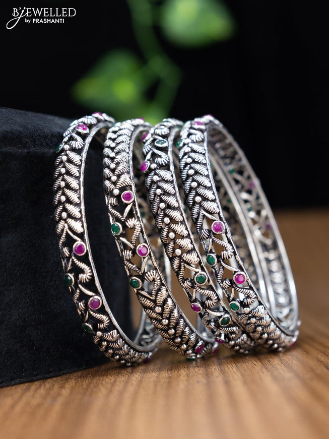 Oxidised bangles with kemp stone - {{ collection.title }} by Prashanti Sarees