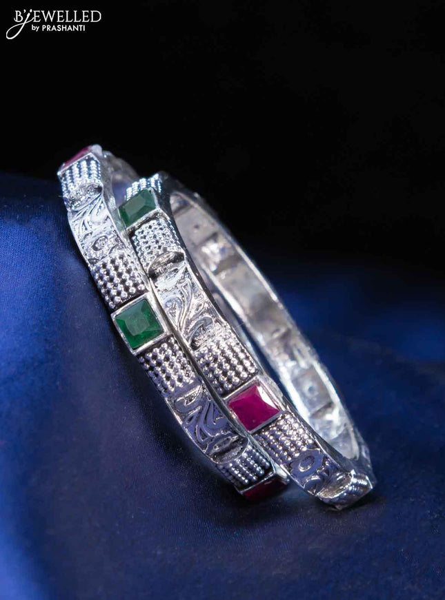 Oxidised bangles with kemp stone - {{ collection.title }} by Prashanti Sarees