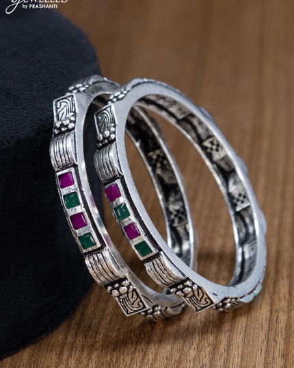 Oxidised bangles with kemp stone - {{ collection.title }} by Prashanti Sarees