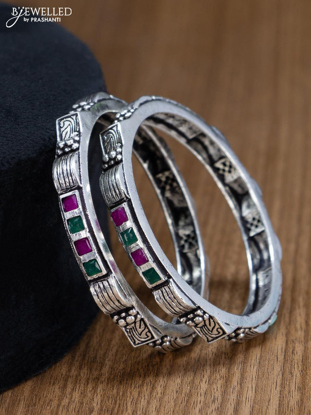 Oxidised bangles with kemp stone - {{ collection.title }} by Prashanti Sarees