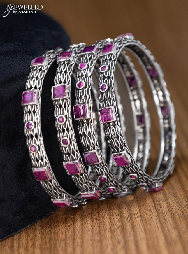 Oxidised bangles with pink kemp stone - {{ collection.title }} by Prashanti Sarees